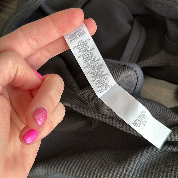 Offline By Aerie True Black Seamless Waffle Knit High Neck Sports Bra - Picture 9 of 11